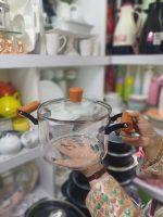 قابلمه پیرکس دسته چوبی ۲/۵ لیتری - Image 2